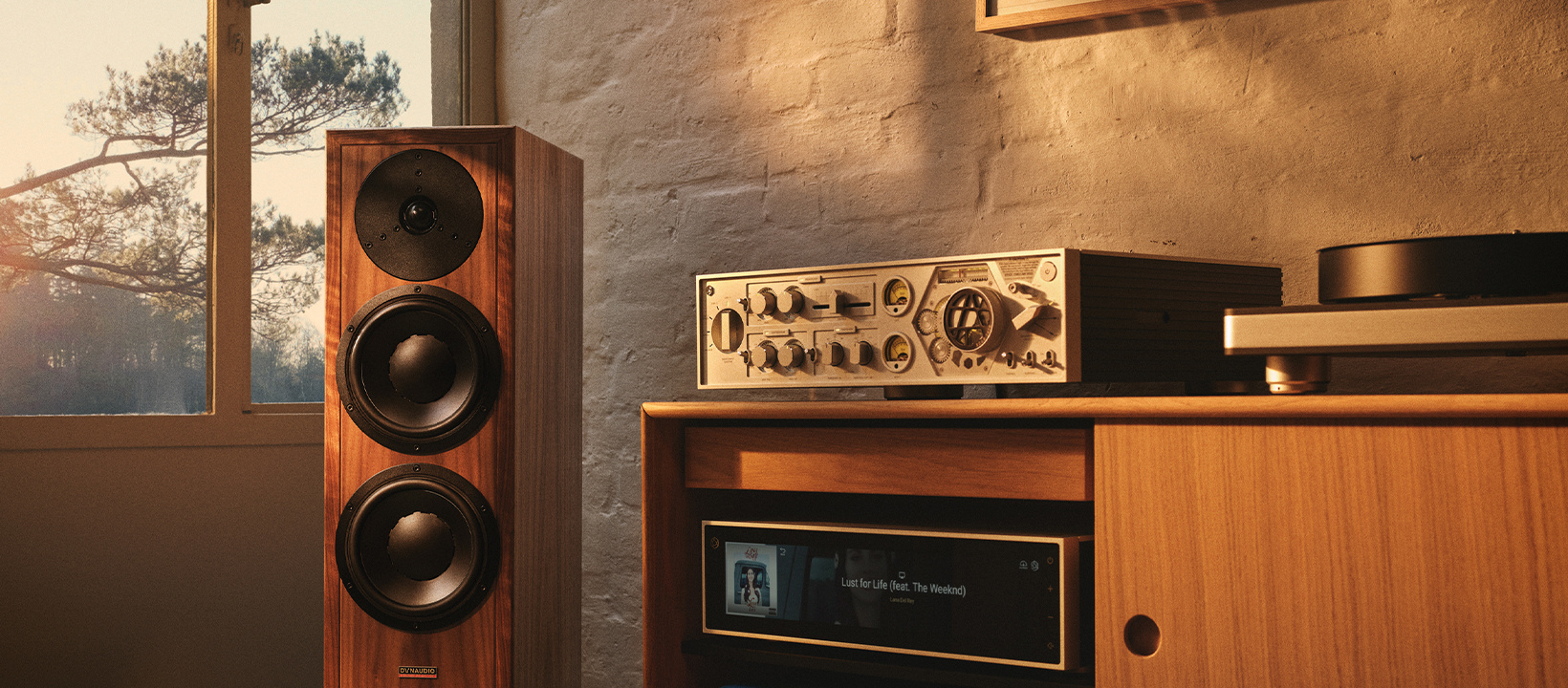 Contour Legacy - Stereopluss